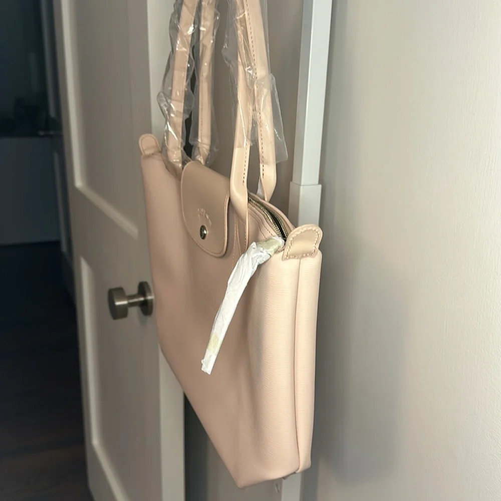 NWT Longchamp The City Tote Bag, Blush Pink - Picture 4 of 14
